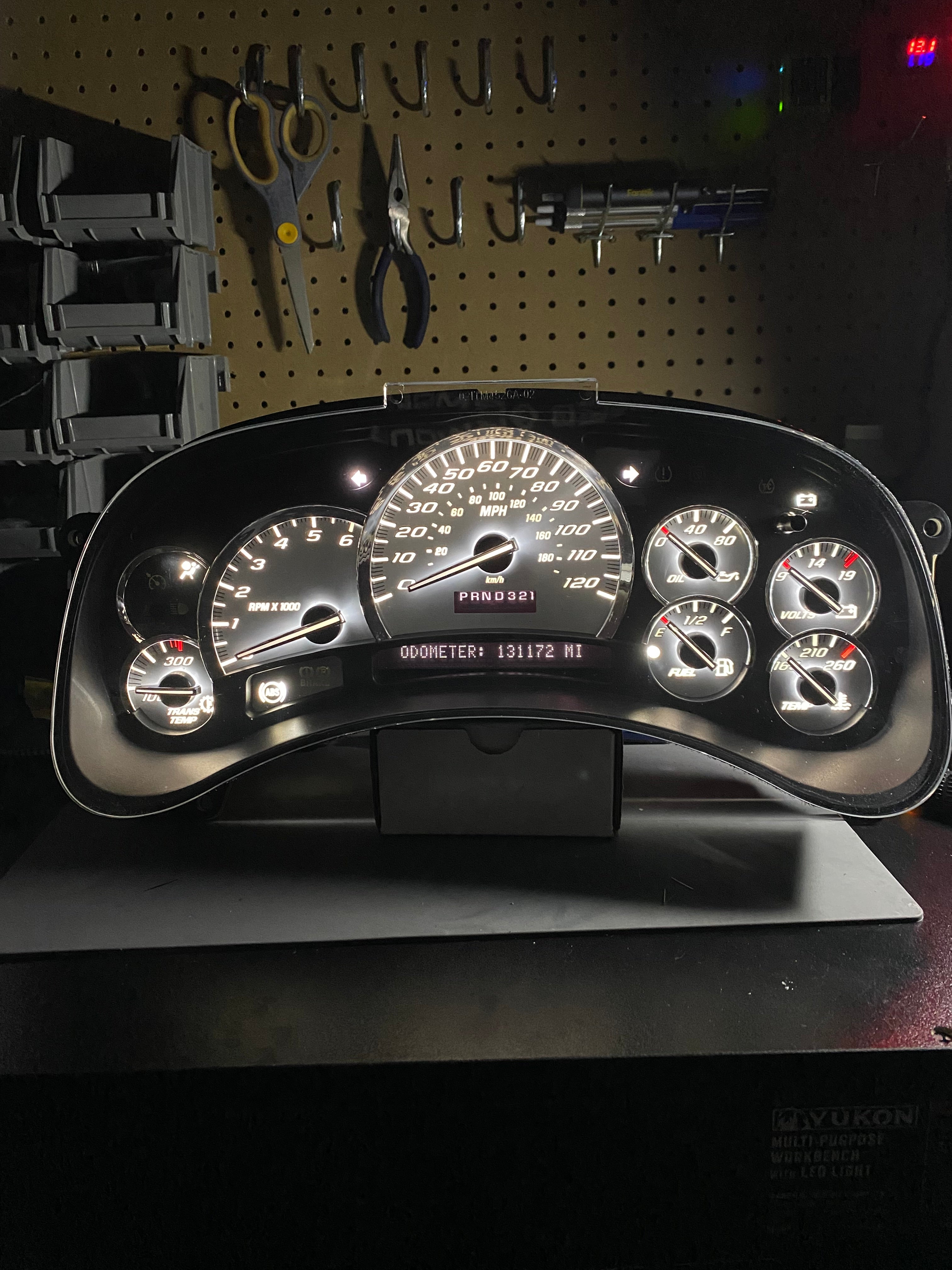 03-05 White SS Cluster🔥