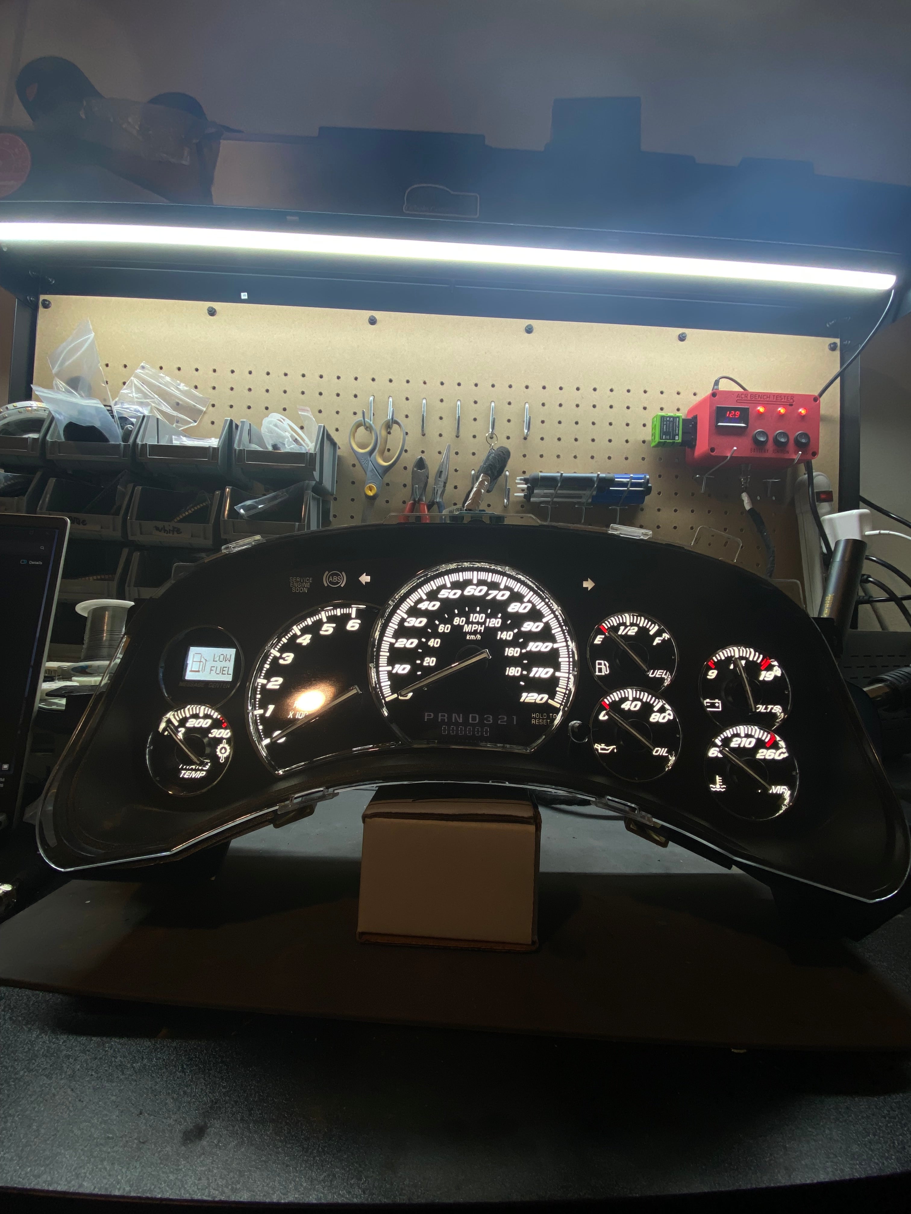 99-02 Black and White Cluster With Transtemp‼️