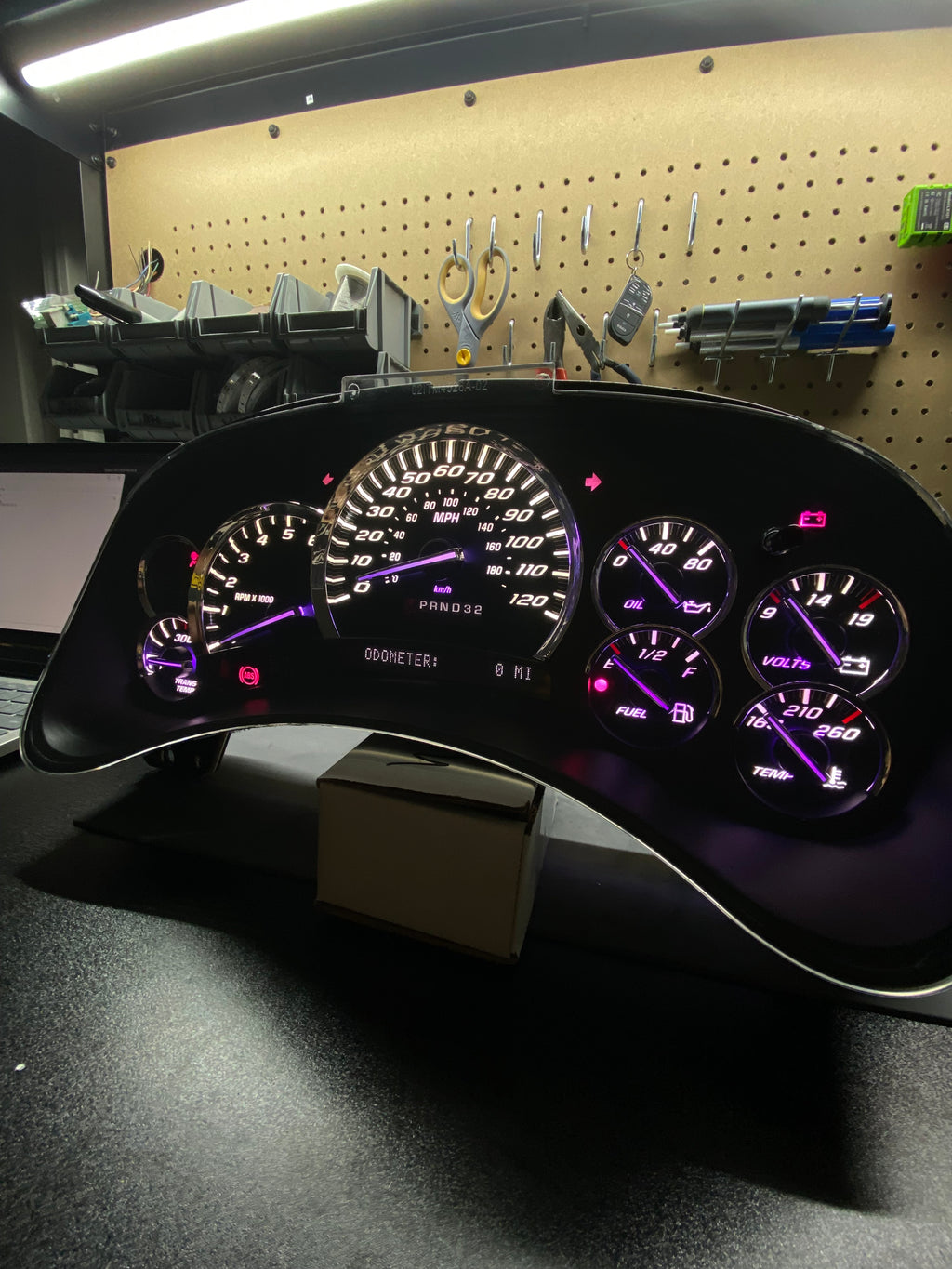 03-05 Purple/Pink Combo Cluster