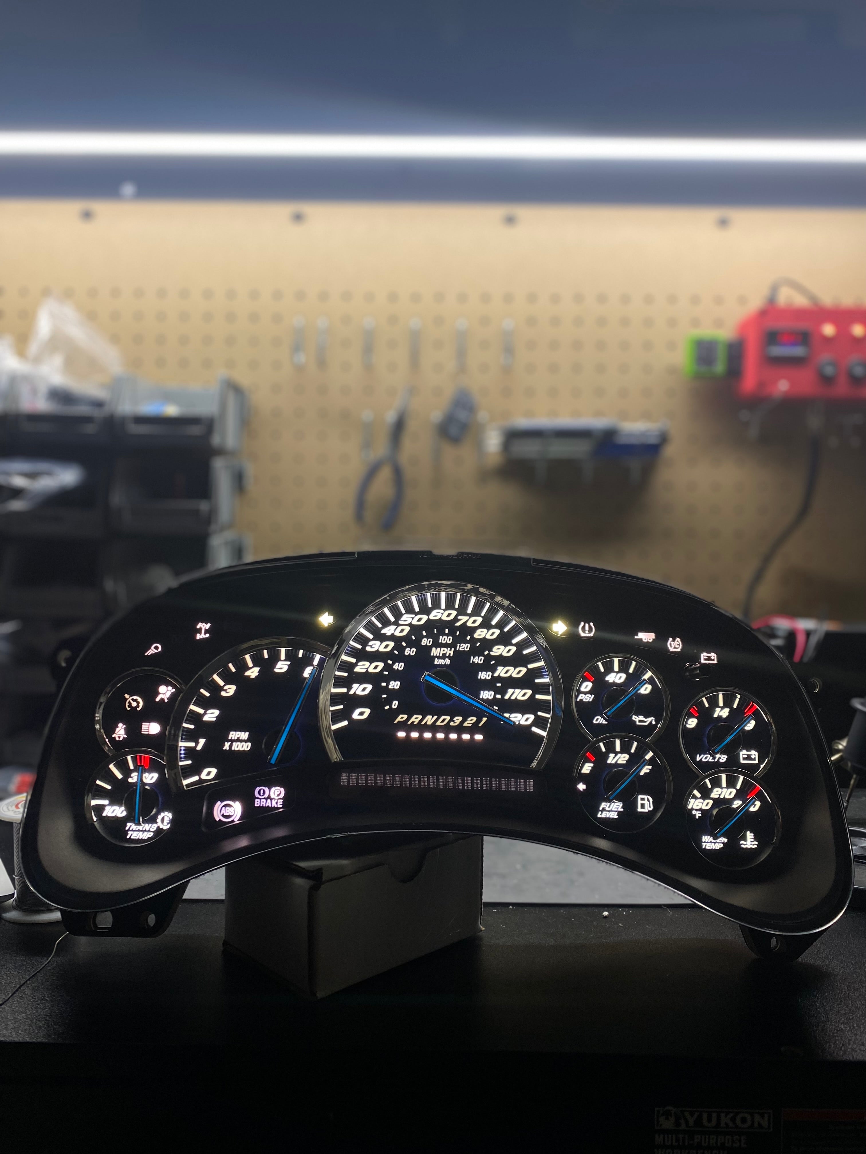 06-07 Blue and White Cluster ‼️