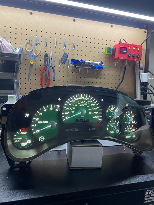 03-05 Chevy Green Cluster